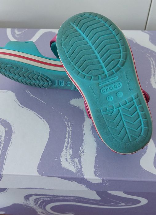 Сандали crocs c7 23-24номер