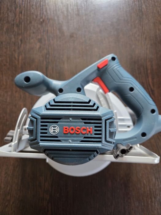 Дисковая пила Bosch Professional GKS 140
