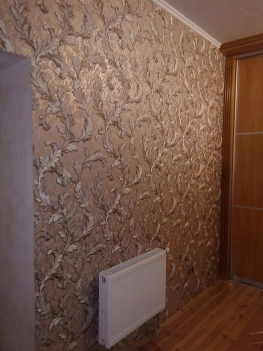 Поклейка обоев, галтелей, плинтусов