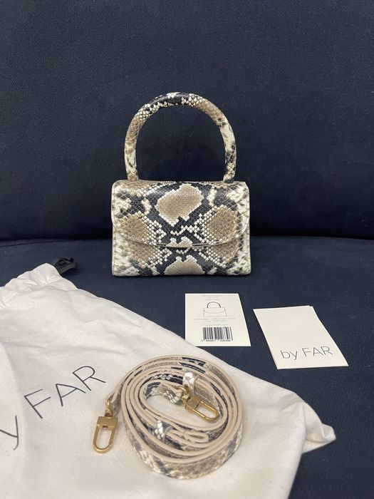 Сумочка by Far