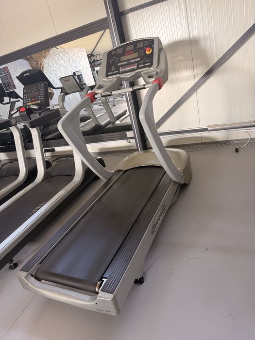 Vand banda de alergat LifeFitness 9100 / 9700 si Panatta