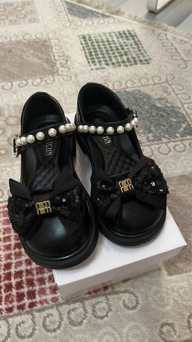 Туфли черные для девочки