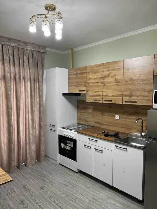 Сдается ШИКАРНАЯ квартира 2/3/12 в  Чиланзар  Метро Новза   !