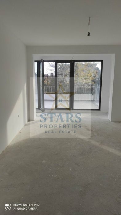 Продажба 2-стаен гр. Варна - Бриз 88m²