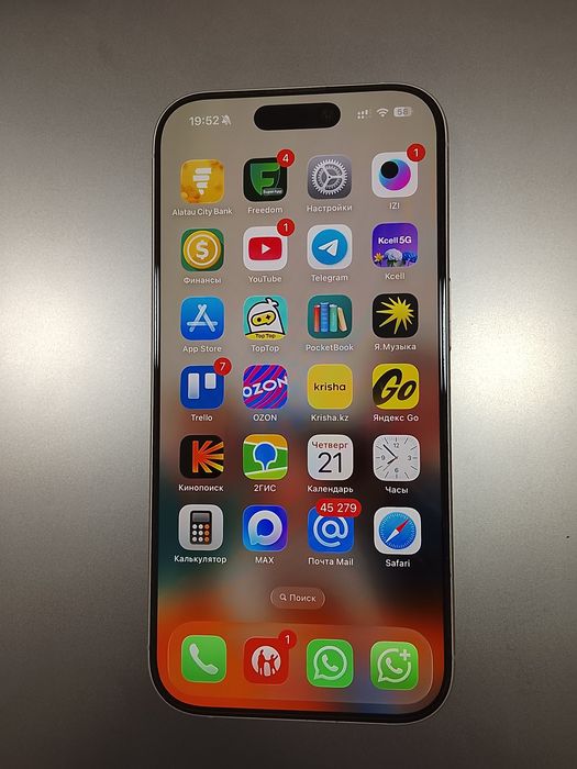 Iphone 17 256 gb, белый, 100 АКБ