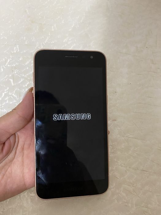 Самсунг J 2 Core