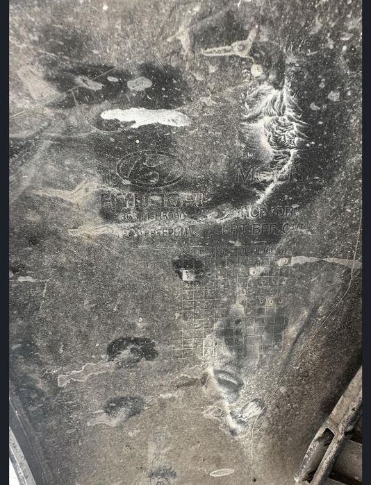 Передний бампер на Hyundai accent