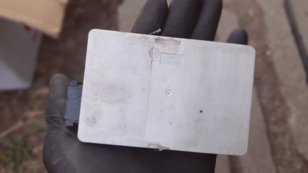 Senzori radar distronic Plus Mercedes W221 S class s320 s500 s600 s350