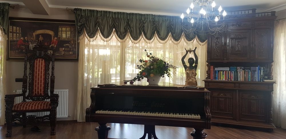 Vand draperii ornamentale,matase naturale,verde smarald