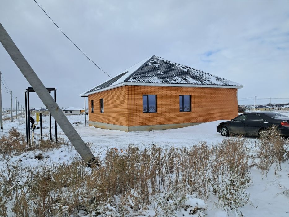 Уй сатылады.         .