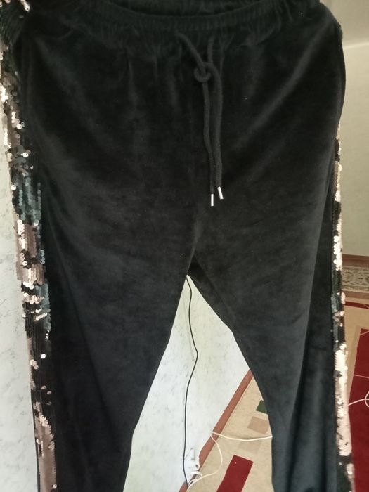 Продам костюм. 48размер