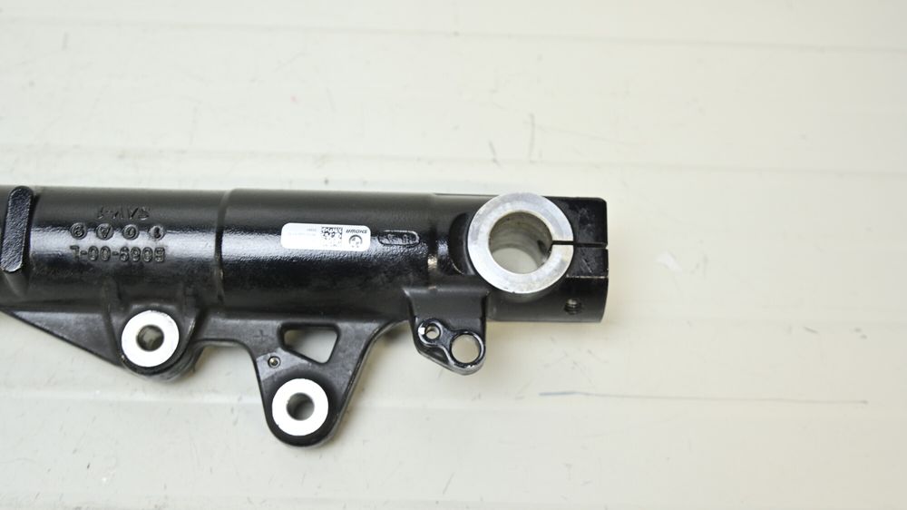 Tub Picior Furca Suspensie Stanga BMW RNineT Scrambler / Urban G / S