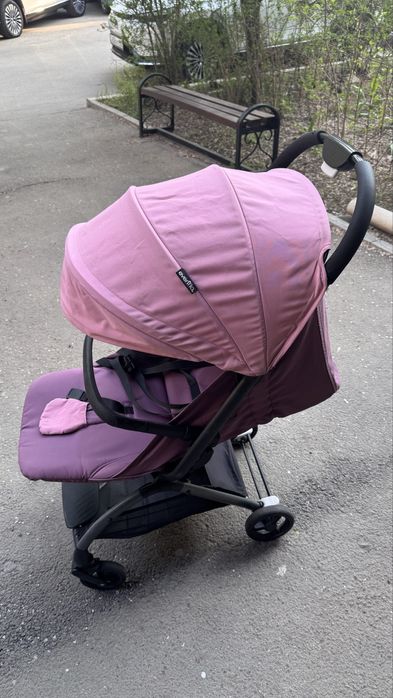 Коляска прогулочная