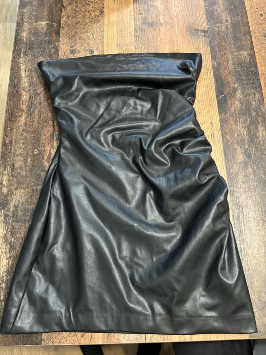 Кожена рокля,Zara