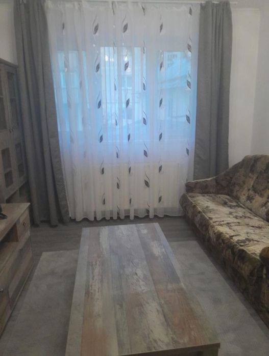 Apartament 2  camere - zona Spital Sinaia