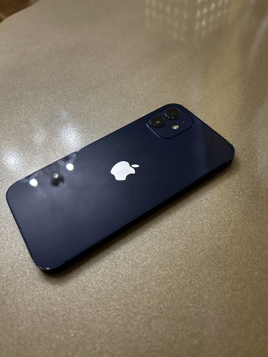 iPhone 12,64 GB,baterie service