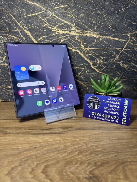 Samsung Galaxy Z Fold 7 256Gb / Garantie 2 ani Centrul de Telefoane / Rate