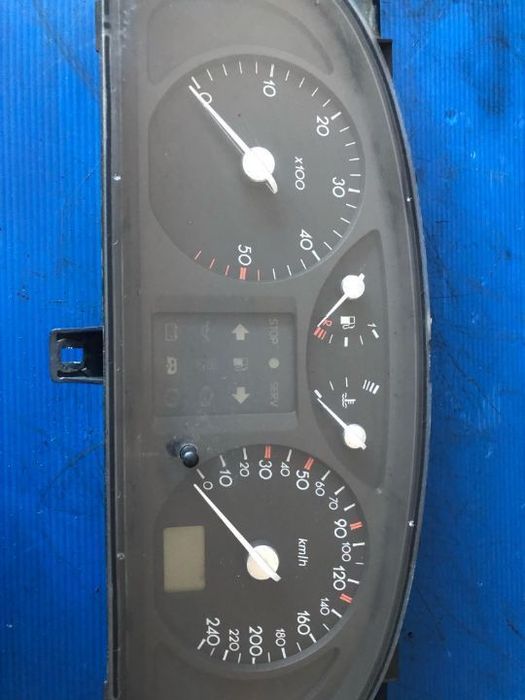 ceasuri bord 1.9 dci renault laguna 2