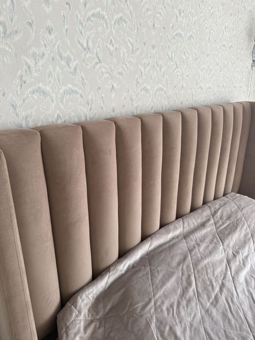 Продам двуспальный кровать