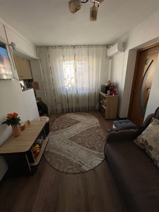 Vând apartament 2 camere!