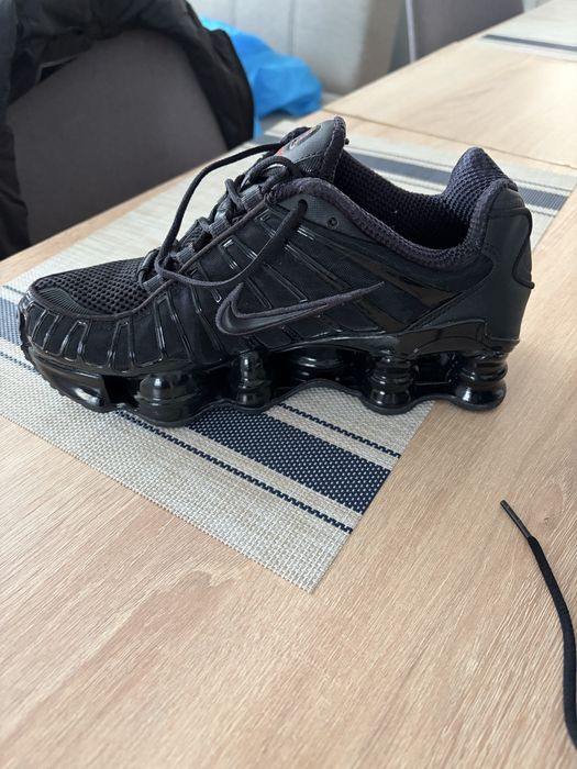 Чисто нови Обувки