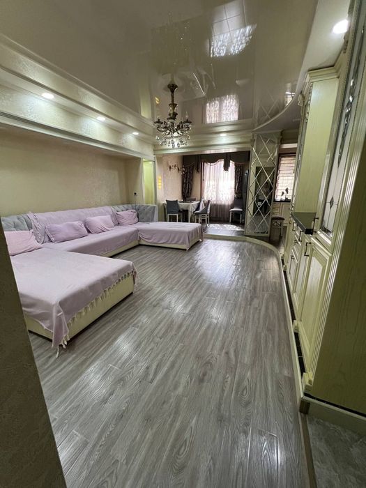 Продаётся 4/2/4 Ц-6 Жентельмен паб