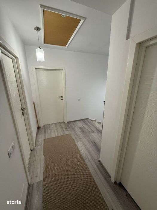 Vand Duplex Floresti - Teilor, 4 dormitoare, 250 mp teren