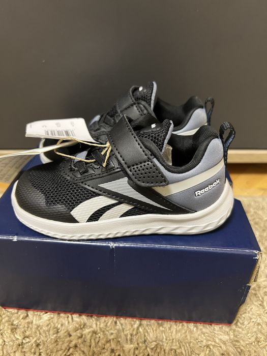 Детски маратонки REEBOK
