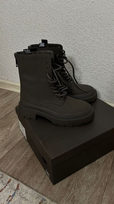 Женские ботинки новые