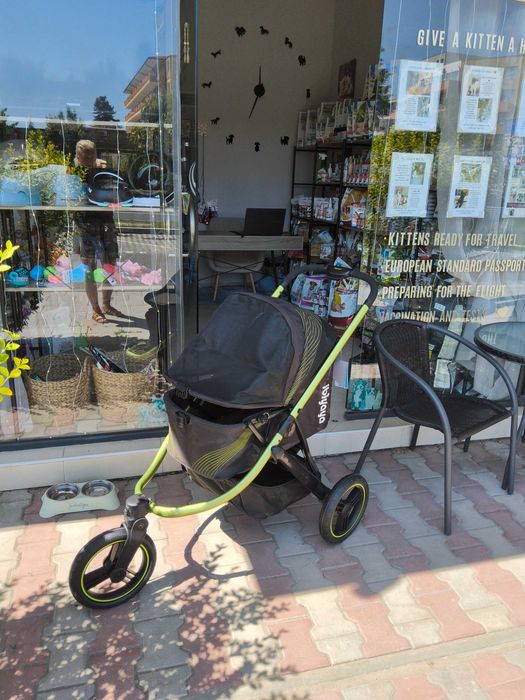 Премиална количка за домашни любимци Ibiyaya The Beast Pet Jogging Stroller