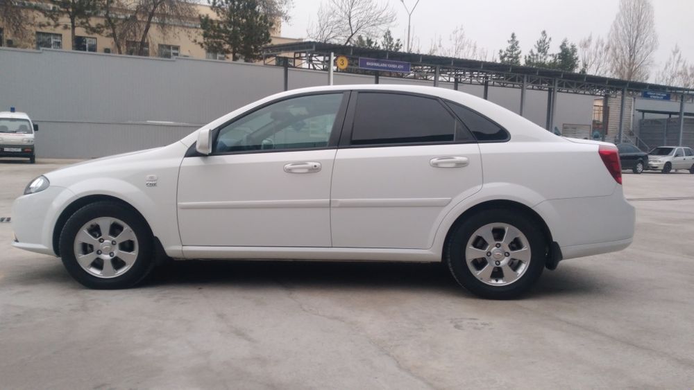 Жентра сотилади узимники.