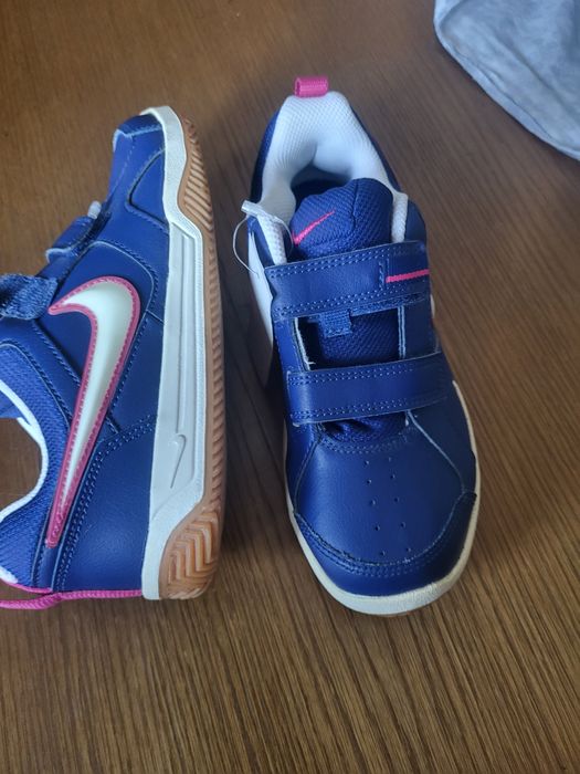 Vând Adidași Originali