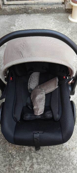 Бебешка количка chipolino 3 в 1