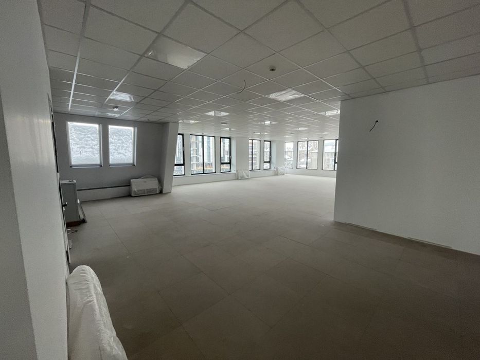 Дава се под наем Офис в София, Център - 335 кв.м за 4343.67 € - Снимка #3