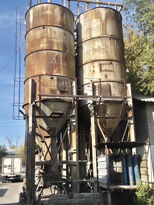 Силоса цементные