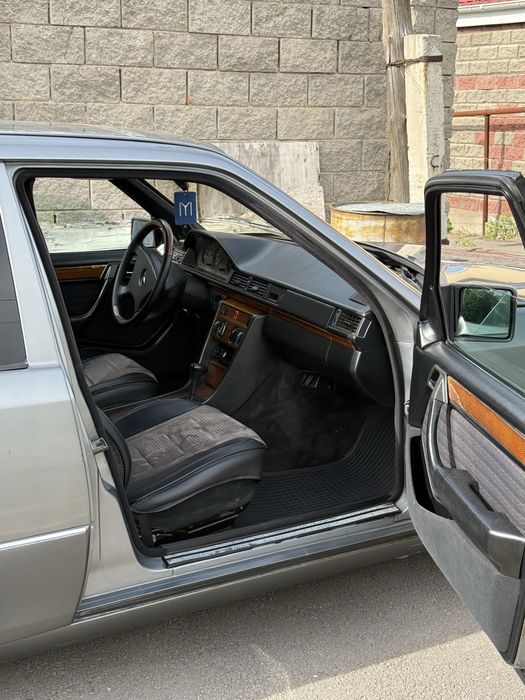 Mercedes benz 124 . Мерс 124