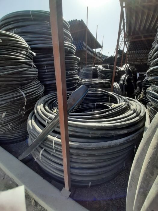 полителиновый трубы. Труба Гофра. Гофрированная труба Труба для тайрот