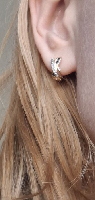 Cercei aur 14k diamante si safire