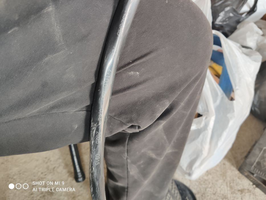 Кабель АВВГ 4×10,0