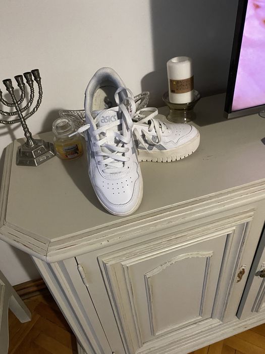 Pantofi sport marca Asics