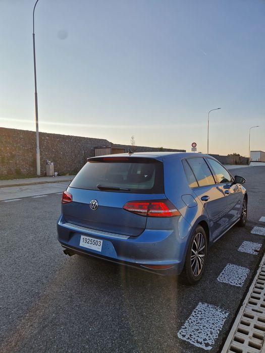 VW golf 7 Allstar Edition Full Led  1.4 tsi Bluemotion Motorizare cea mai Fiabila Euro 6 Stare Impecabila..