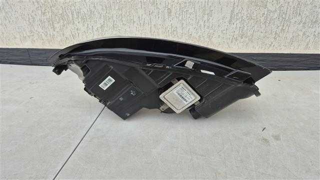 Far dreapta Jaguar XF X260 Facelift Xenon Led cod GX63-13W029-EJ