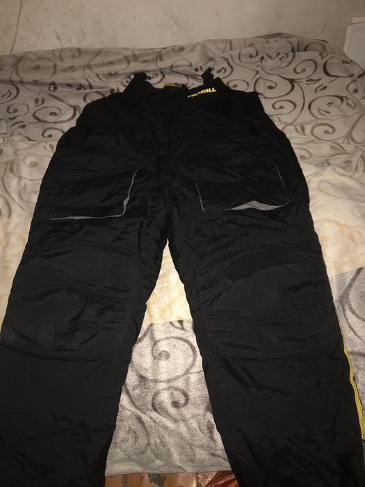 Зимние комбинезон