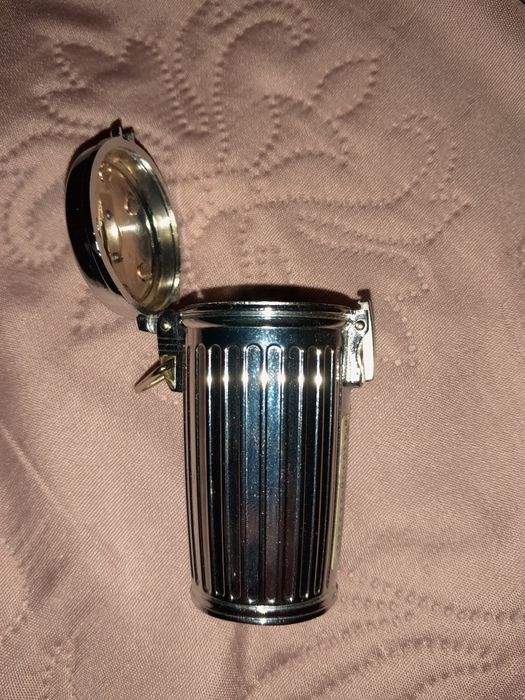 Scrumiere de colectie