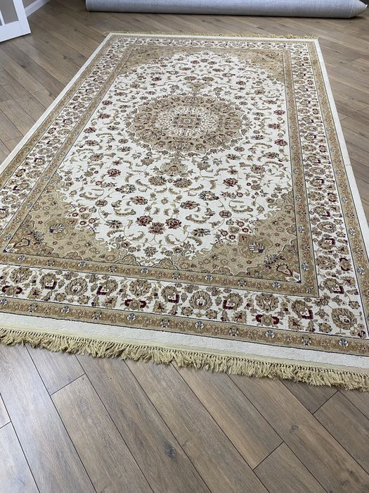 Продам ковер 4х2,5 турецкий