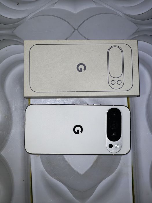Google Pixel 10 Pro Porcelain