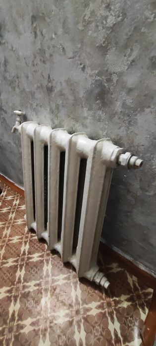 Продам батарей 5 секций