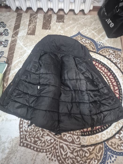 Отдам за 10 000 за обе куртки