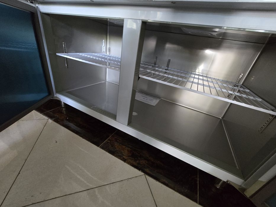 Stol xaladelnik muzlatkich