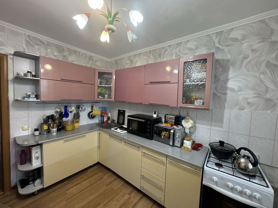 Продам кухонный гарнитур